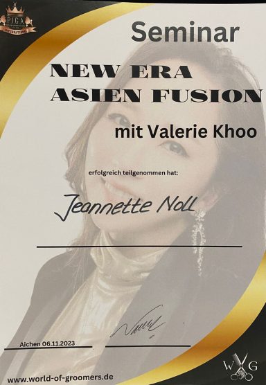 Zertifikat für das Seminar "New Era Asian Fusion" mit Valerie Khoo, ausgestellt an Jeannette Hall.